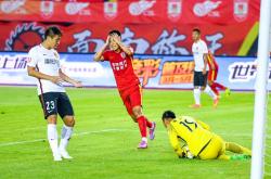 lol合区-包含河北华夏幸福获得胜利继续保持领先位置的词条