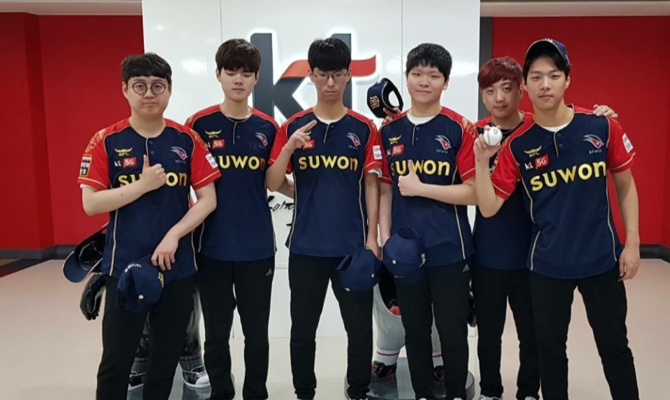 NS横扫EDG，Deft打出惊人五杀八强赛3:2（伦敦）